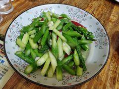清炒芦笋-聪辉同安老美食饭店(大元路店)