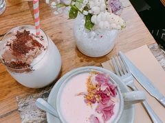 -FLOVIE FLORIST CAFE