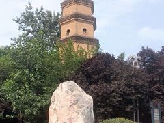 -宝庆寺塔