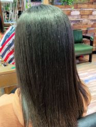 -首脑美发沙龙