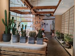 -蜜桃餐厅·伴山(湖滨商业街店)
