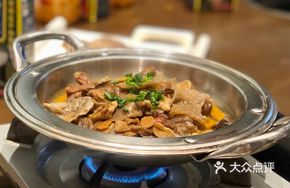 Dry Pot Wild Mushrooms
