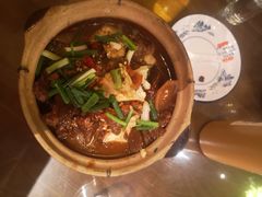-临街徽菜馆·正宗黄山味
