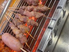 -哈尔滨小酒馆·鲜肉现穿自助烧烤(康新花园店)