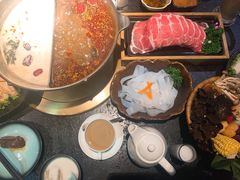 -湊湊火锅·茶憩(新中关购物中心店)