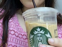 -星巴克臻选(济南万达店)