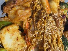 -刁四藤椒麻辣烫(武夷山路店)