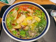 -云阿蛮云南生烫牛肉米线(奉贤路店)