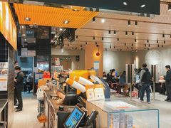 -麦当劳(中山公园龙之梦店)