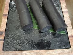 香滑黑芝麻卷-喜喜酒家·纯手工点心·粤菜