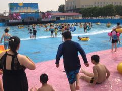 -兴芮温泉度假区