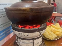 -威邵鸡煲(西华路总店)