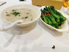 白灼青菜-稻香酒家·33年老字号·港式粤菜(富邦中心店)