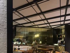 -瑰丽酒店·海吧·天际下午茶·现场DJ·天台酒吧