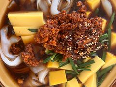 凉拌豌豆粉-陈记牛肉馆