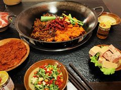 -渝井巷重庆老火锅(沈阳吉祥店)