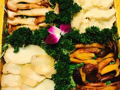 -慢丽江·云南野生菌土鸡锅(付家庄店)