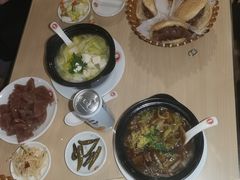 -闫家驴肉老店(华电一校店)