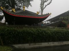 -峨眉山报国寺