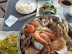 -鑫渔港海鲜本地菜·山海关浑锅(东戴河店)