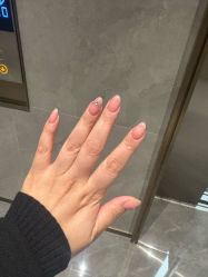 -小鸭梨影院式美甲