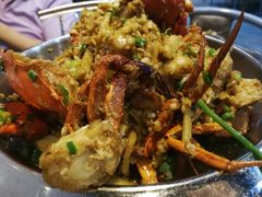 -凤凰路何眼镜香辣蟹(花果园店)