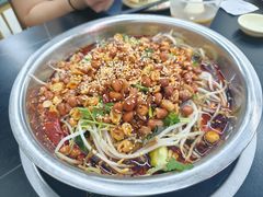 -周良天山牛杂城(天山路总店)