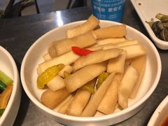 -龙巢盱眙龙虾·牛蛙·烧烤宵夜(八卦岭店)