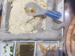 -95号酱骨·一块豆腐(展春园西路店)