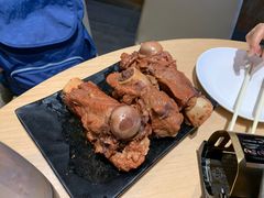 招牌酱大骨-关东小磨东北菜(上海长风大悦城店)