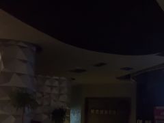 -秘地·影院式足浴SPA(凤三旗舰店)