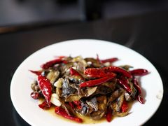 见手青又嫩又鲜-南蛮子(进贤路店)