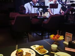 -粉墨特色菜·烧烤音乐酒馆