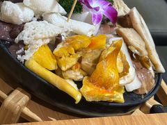 -一朵菌·野生菌探索家火锅(南亚店)