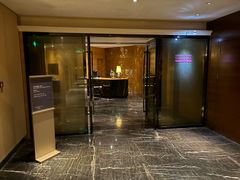 -天津京基皇冠假日酒店