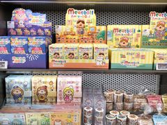 -泡泡玛特POPMART(国金街店)