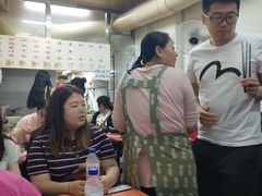 -曹宝林砂锅麻辣烫(星光路店)