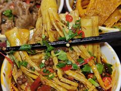 -牛市坎火锅(建设路店)