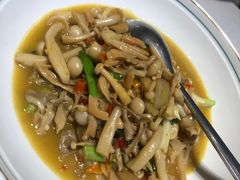 -老湘亲·品鉴湘菜(蔡塘爱琴海店)