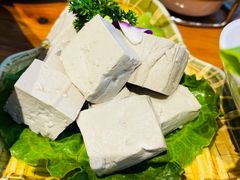 黑豆腐-野山舂·贵州现舂酸汤火锅(鸿通城店)