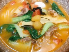 -蒙自源过桥米线(红谷滩万达店)