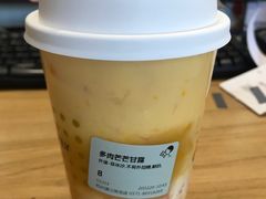-喜茶(杭州滨江宝龙店)