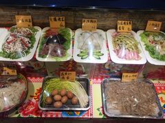 -靠山屯东北农家菜(八龙桥雅苑店)