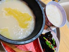 妈妈过桥米线-妈妈故事米线(市府恒隆店)