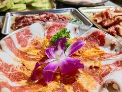 -围炉肉舍丹东海鲜烤肉·烤活鳗(步行街店)