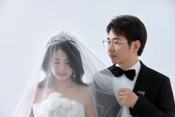 -蒙太奇婚纱摄影(万达店)