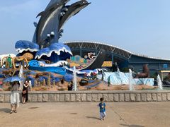 -泉城欧乐堡海洋极地世界
