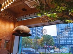 大堂-迪欧咖啡·中西餐融合菜(平江万达旗舰店)