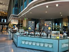 -唐拉雅秀酒店-西锦汇空中BBQ·思创餐厅