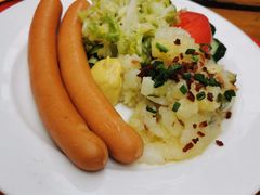 -申德勒加油站餐厅(三里屯北小街店)